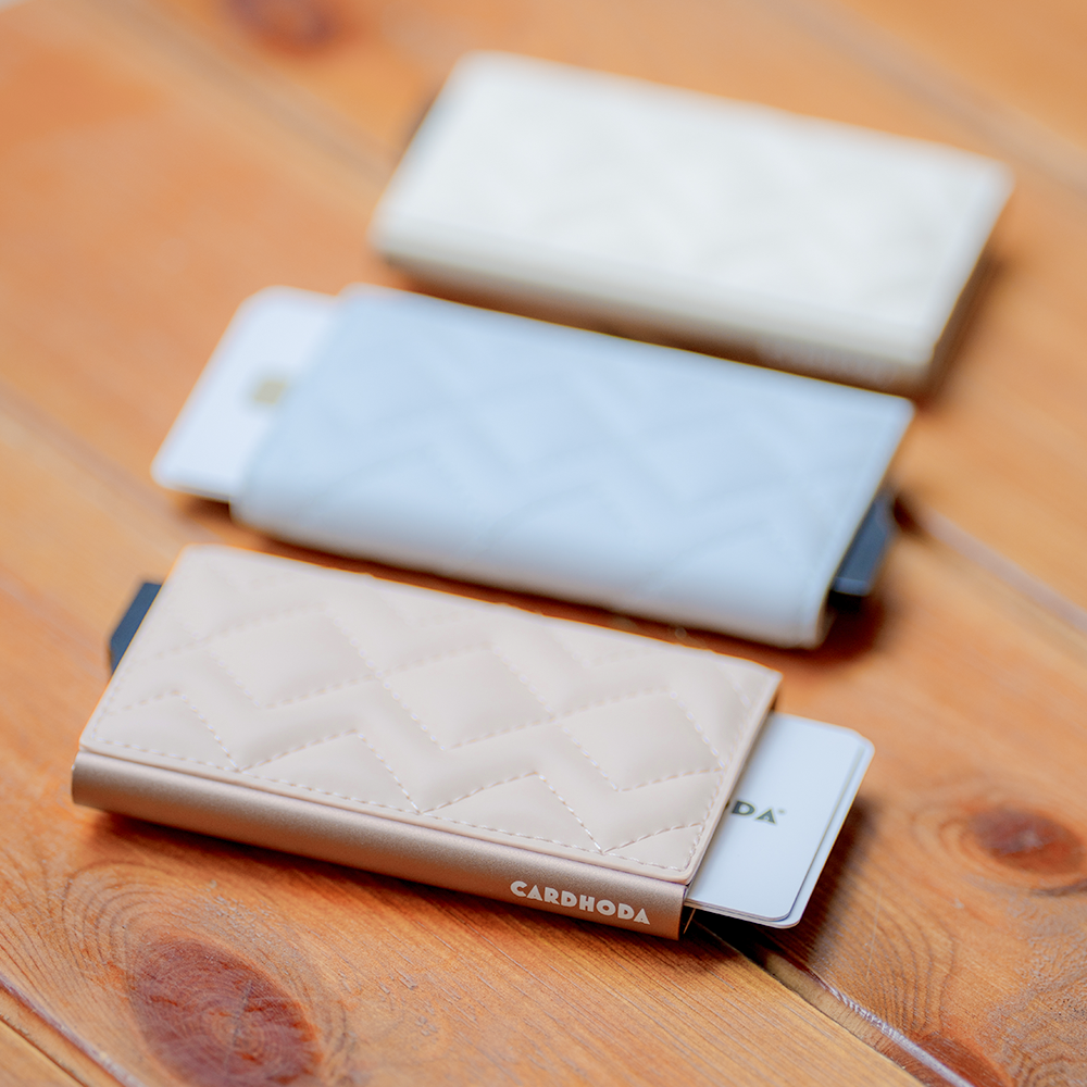 Card Case with Diamond Quilt (PuffShield)