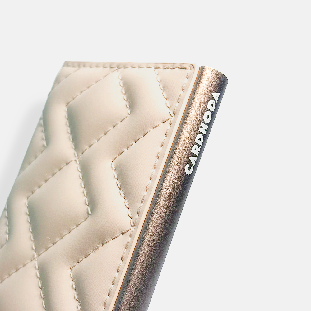 Cardcase with Diamond Quilt (PuffShield)