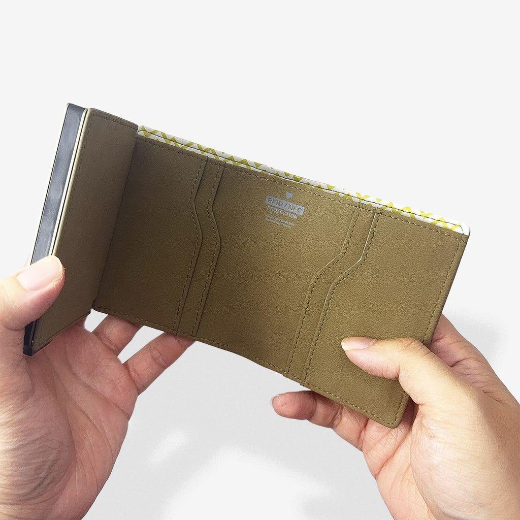 Traveler Wallet