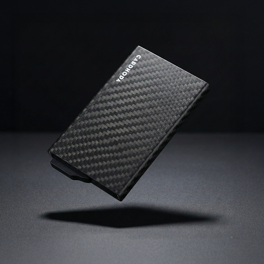 Rounded Carbon Cardcase